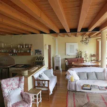 Casa Antichita * トッリ・デル・ベーナコ